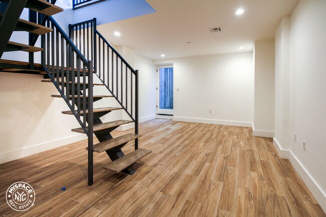 Foto del edificio - 1503 Jefferson Ave