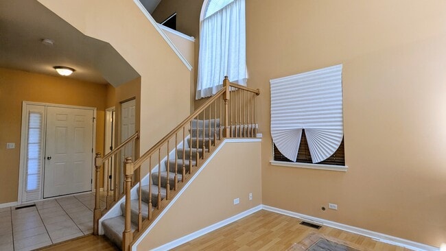 Building Photo - 243 Camel Bend Ct