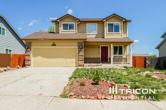 Building Photo - 1584 Canoe Creek Dr N
