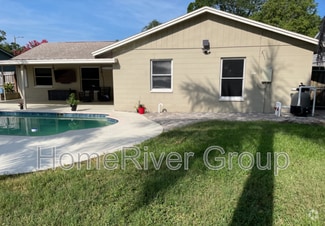Building Photo - 1410 Glenmere Dr