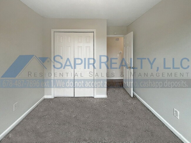 Building Photo - 3120 Oakley Pl