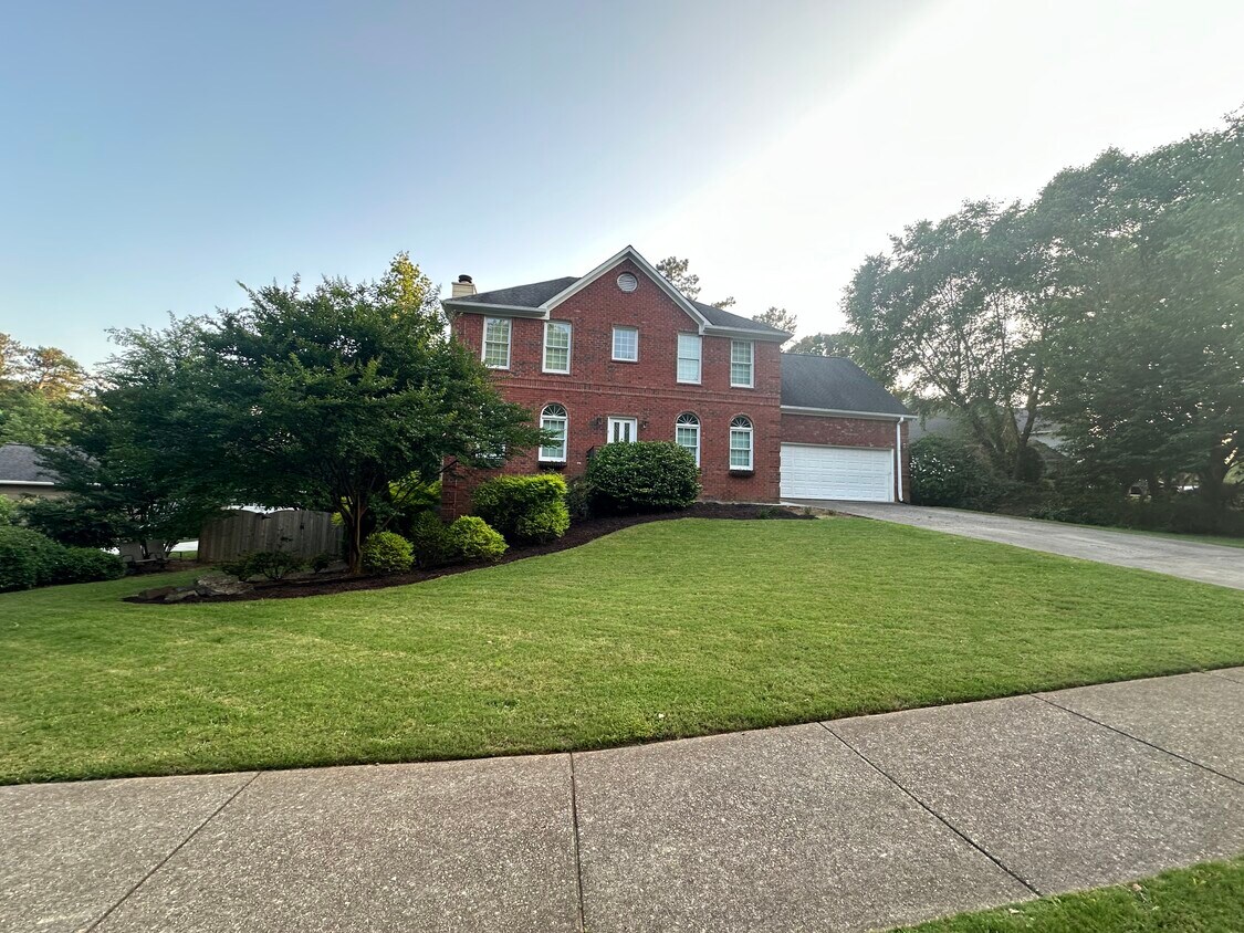 Building Photo - 4345 Pinewalk Dr