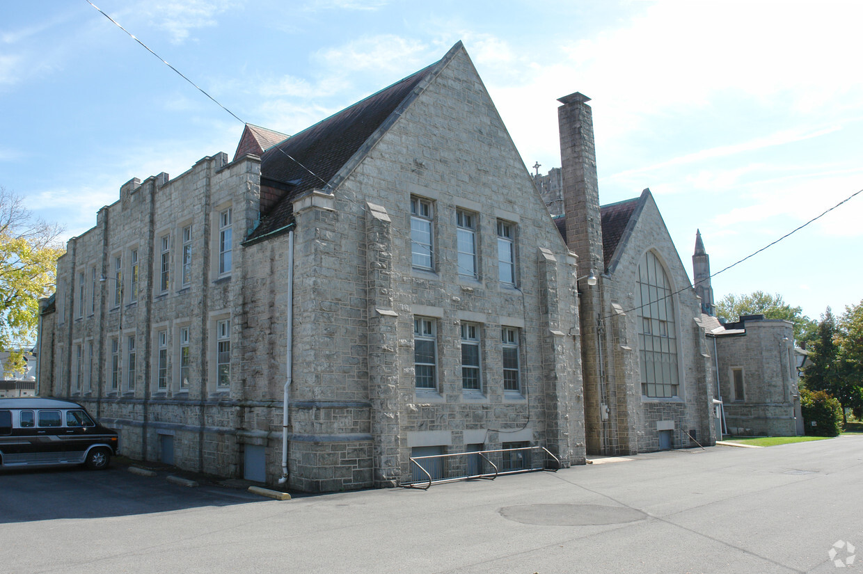Building Photo - The Sanctuary