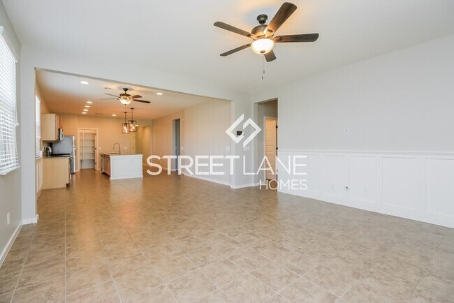 Foto del edificio - REDUCED! - NOW OFFERING $1000 OFF THE FIRS...