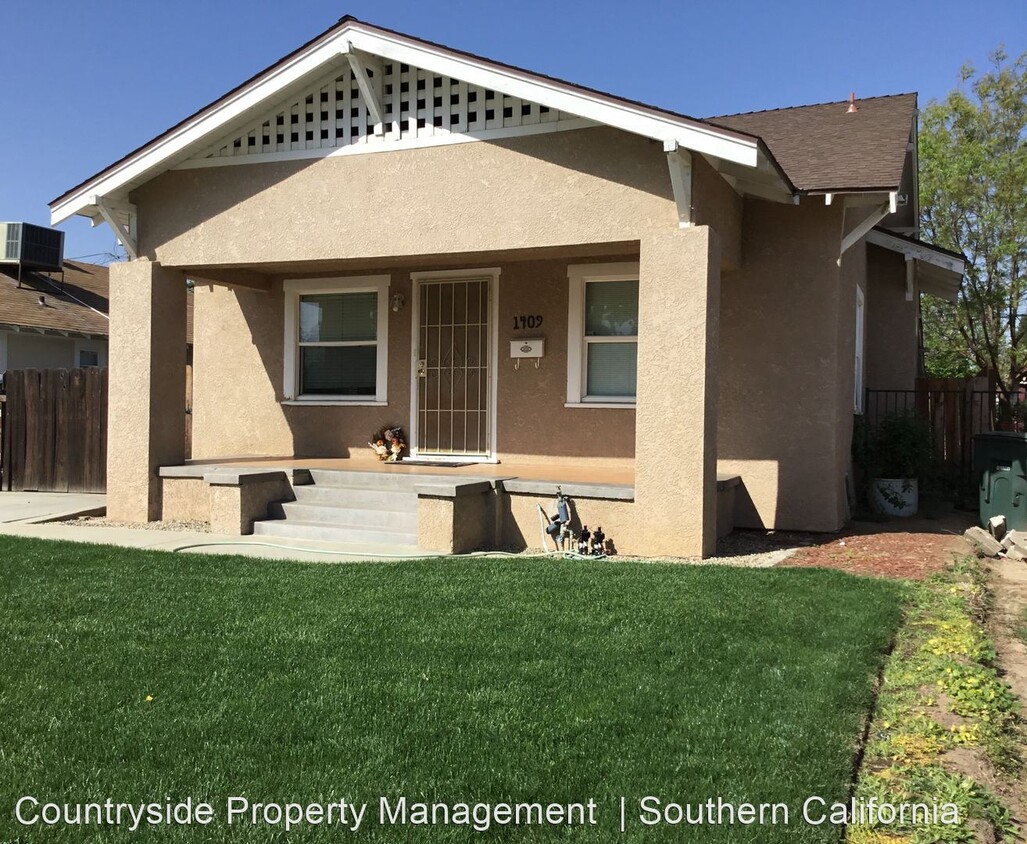 Foto principal - 3 br, 2 bath House - 1409 N. Roosevelt Avenue