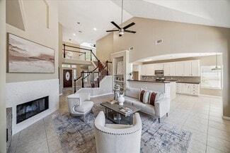 Building Photo - 17426 Little Riata Dr