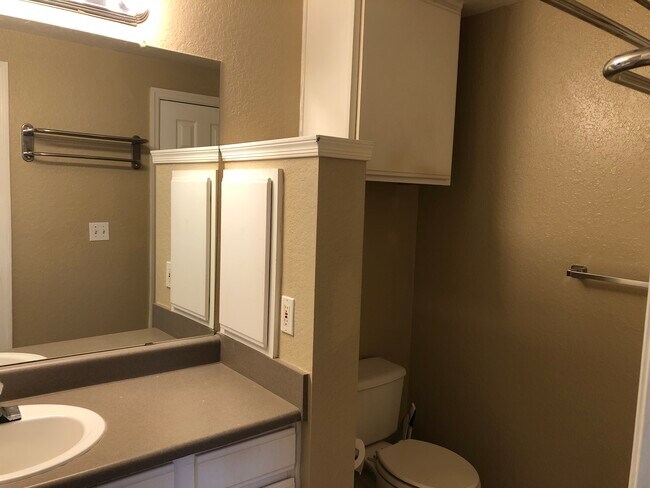 Foto del edificio - 5537 Pga Blvd