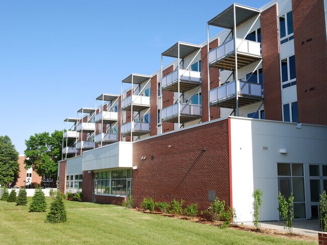 Foto del edificio - Calvin Square 55+
