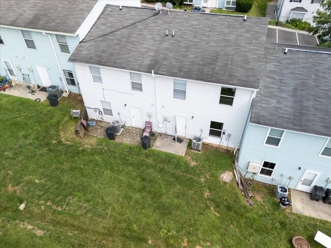 Building Photo - 175 Clover Valley Cir
