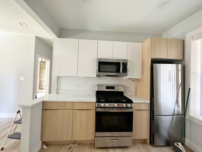 Foto del edificio - 7419 N Clark St