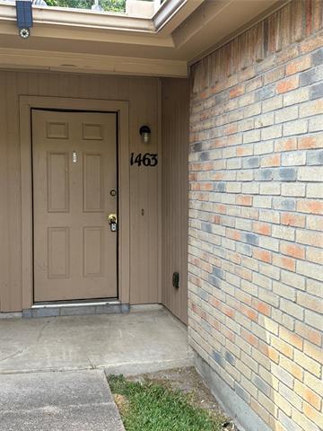Building Photo - 1463 N Bluegrove Rd