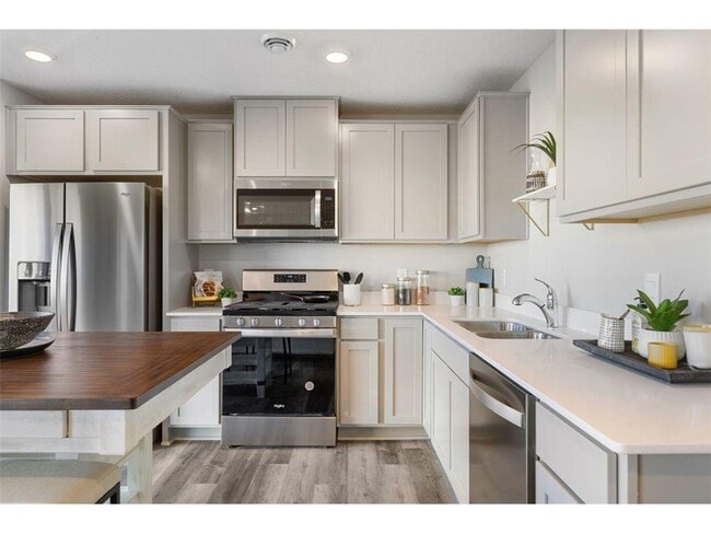 Foto del edificio - 5154 Stable View Dr