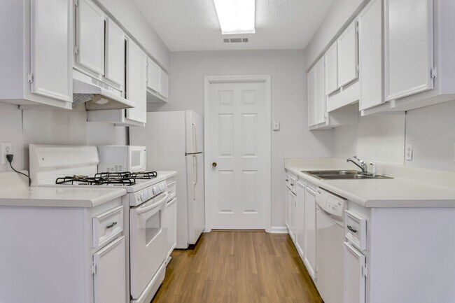 Foto del edificio - 207 Whittington Dr