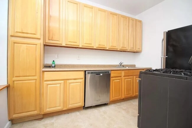 Photo - Furnished room/NOT APARTMENT