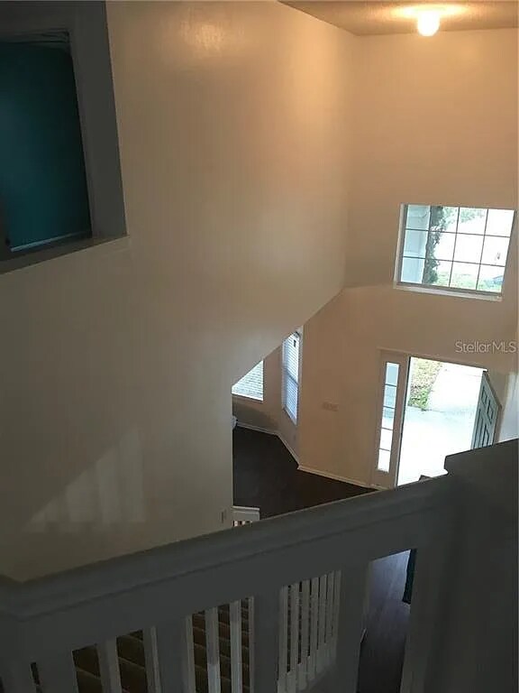 Foto del edificio - 1264 Falconcrest Blvd