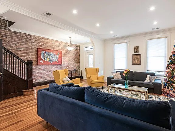 Foto del edificio - 1008 8th St NE