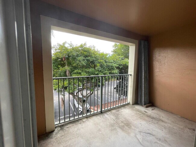 Building Photo - 4824 Coconut Creek Pkwy