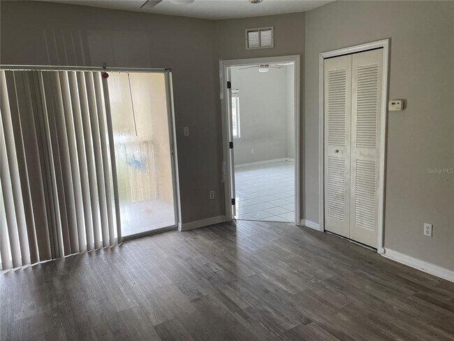 Foto del edificio - 522 Villa Del Sol Cir