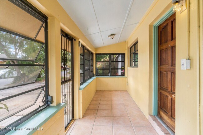 Foto del edificio - 212 E Towne Pl