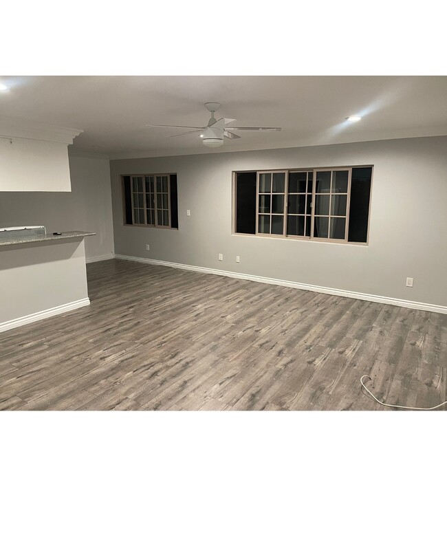 Livingroom - 11963 Truro Ave
