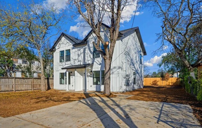 Foto del edificio - 545 Delmar St