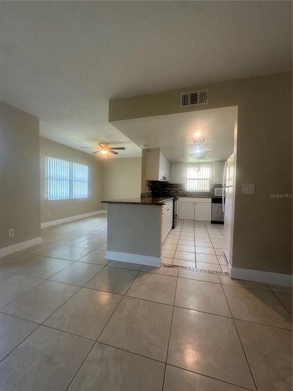 Foto del edificio - 9910 Turf Way