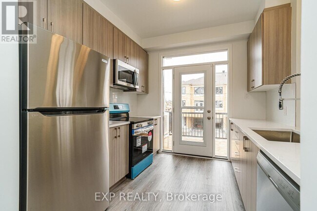 Building Photo - 51 Stitch Mews