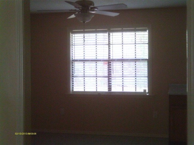 Building Photo - 3048 Gable St