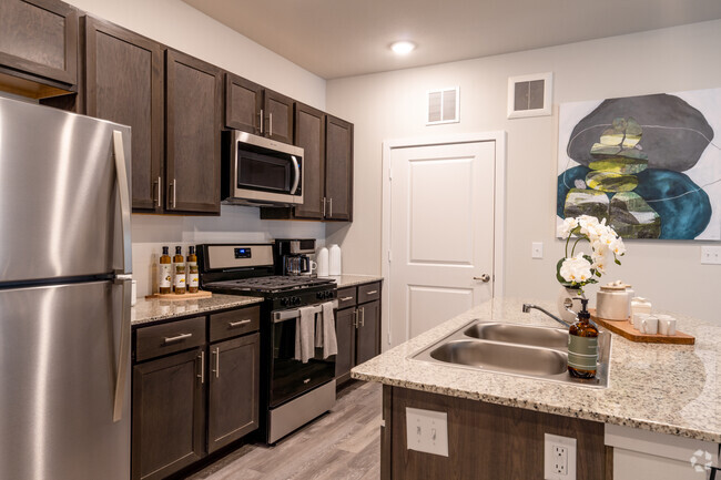 Thrive Almeda Genoa - Apartments in Houston, TX | Apartments.com