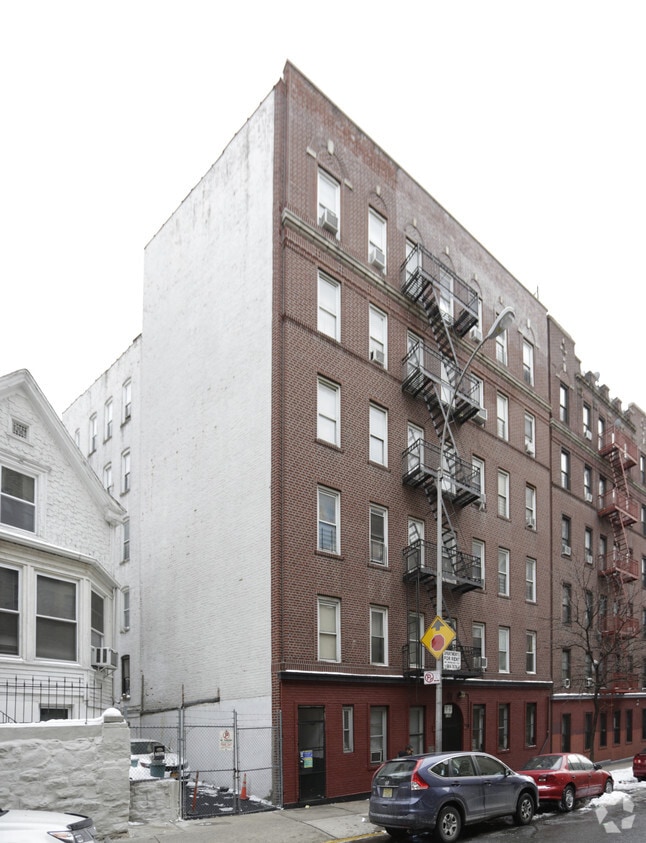 2094 Creston Ave, Bronx, NY 10453 Apartments in Bronx, NY