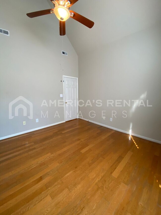 Building Photo - Four Bedroom Home for Rent in Lake Cyrus - COMING SOON!!