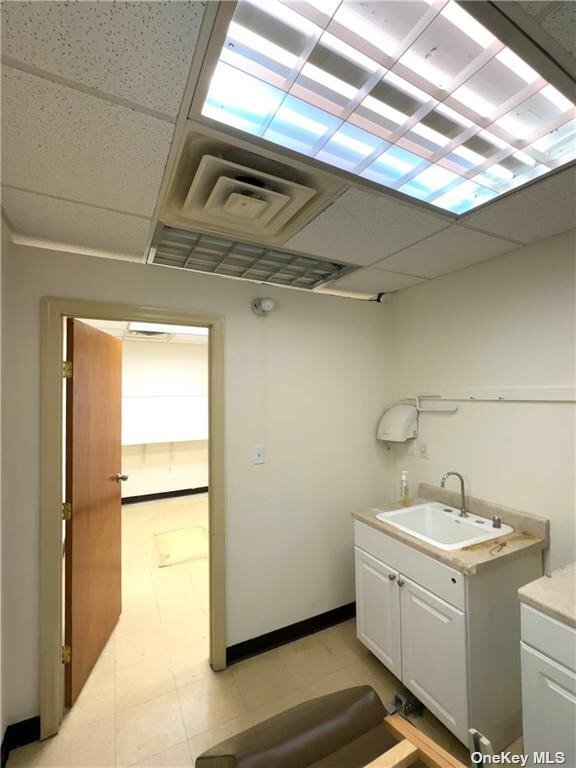 Foto del edificio - 2583 Ocean Ave