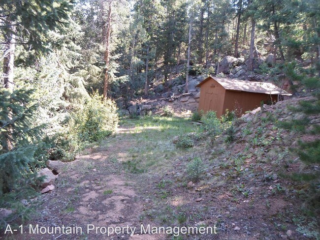 Foto del edificio - 11401 Marks Dr