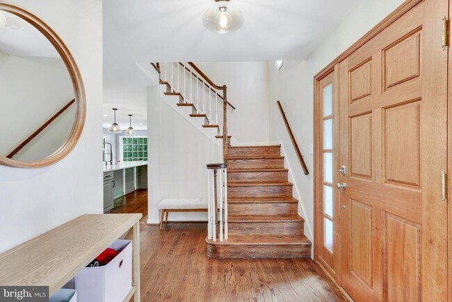 Building Photo - 11300 Corobon Ln