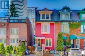 Building Photo - 120 McGill St