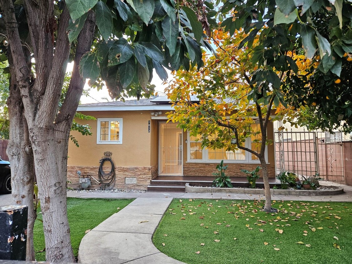 OPEN HOUSE 12/28/2023 3pm! It's beautif... House Rental in Santa
