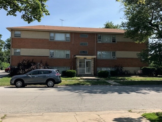 Building Photo - 9801 S Pulaski Rd