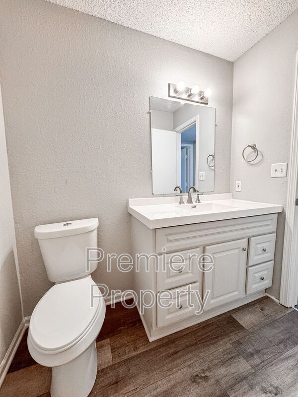 Foto del edificio - 9124 E 85 St