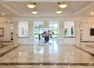 Building Photo - 5700 Collins Ave