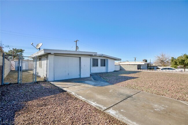 Foto del edificio - 232 Hillcrest Dr