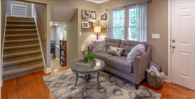 Foto del edificio - 437 Timberlinks Dr