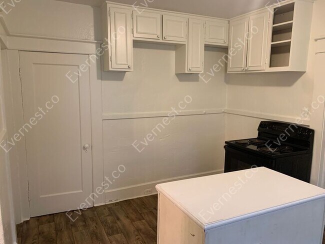 Foto del edificio - 1348 45th St Ensley