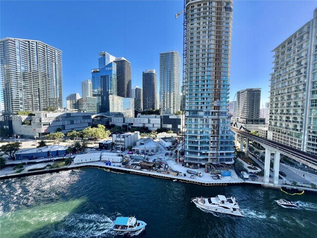 Foto del edificio - 92 SW 3rd St