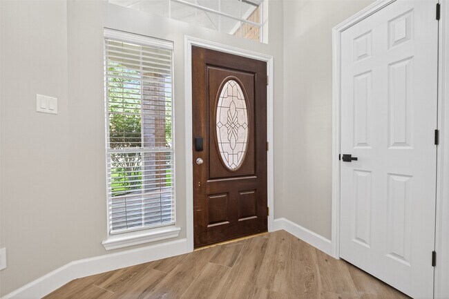 Building Photo - 3117 Cedar Knolls Dr