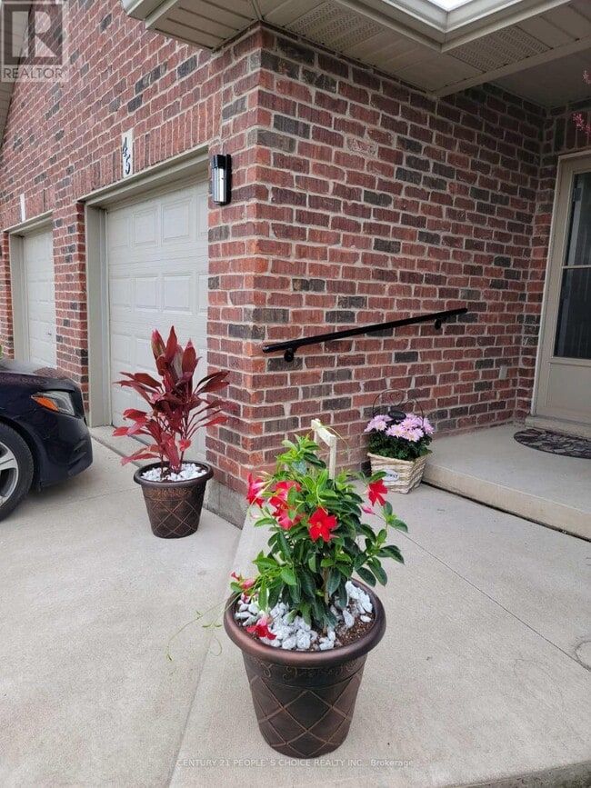 Photo du bâtiment - 45 Nathalie Ct