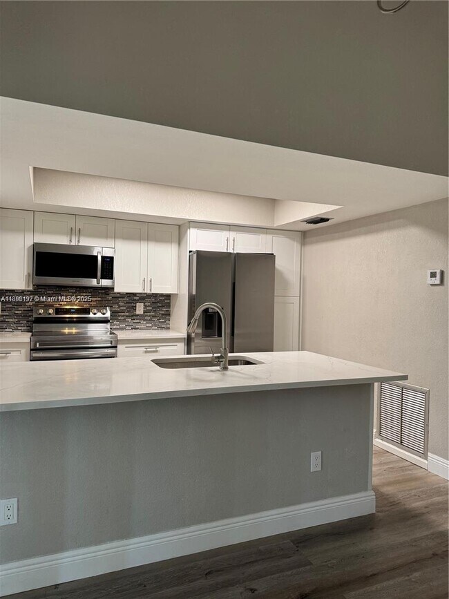 Foto del edificio - 4057 SW Haycroft St