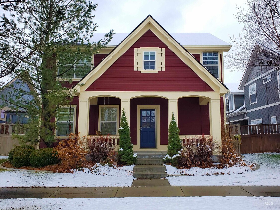 Primary Photo - 12740 N 9th Ave