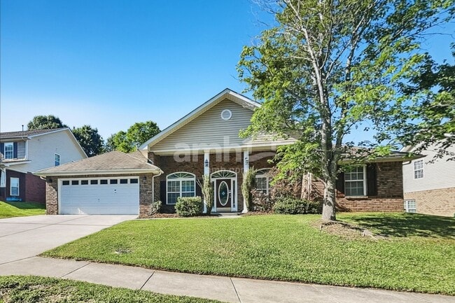 Building Photo - 7194 Caley Ln