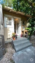 Building Photo - 1292 Glenn St