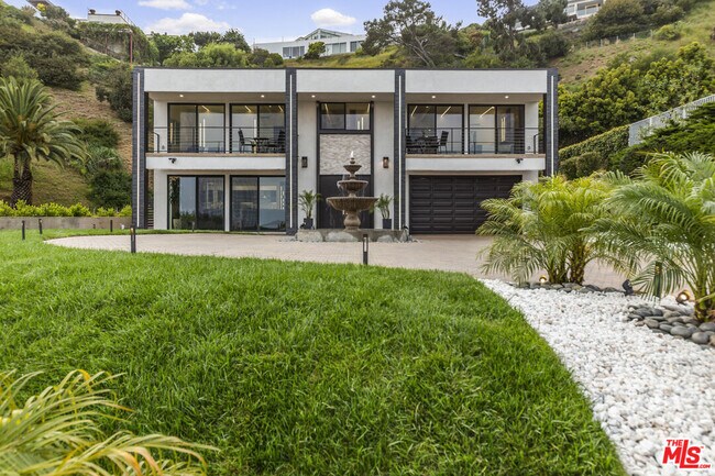 Foto del edificio - 1159 Lachman Ln
